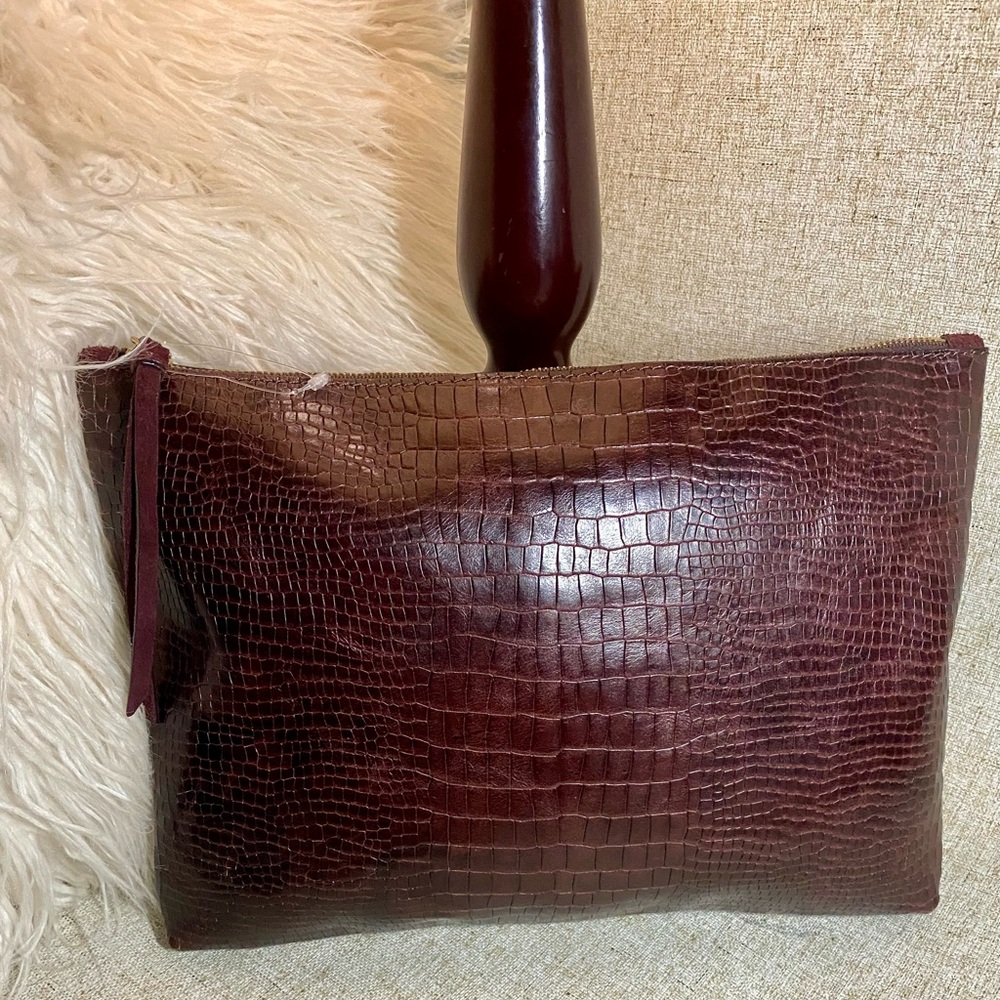 🌹Banana Republic Croc Embossed Leather/Suede Pouch🌹#REDBANANA